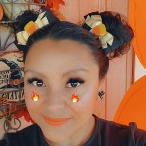 Meet your Posher, Linda